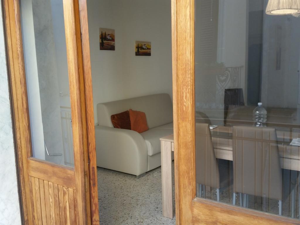 Senza Pensieri Villa Галатоне Екстериор снимка