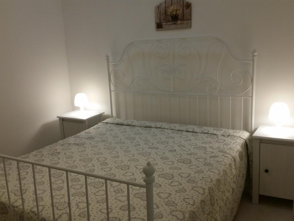 Senza Pensieri Villa Галатоне Екстериор снимка
