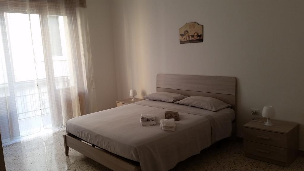Senza Pensieri Villa Галатоне Екстериор снимка