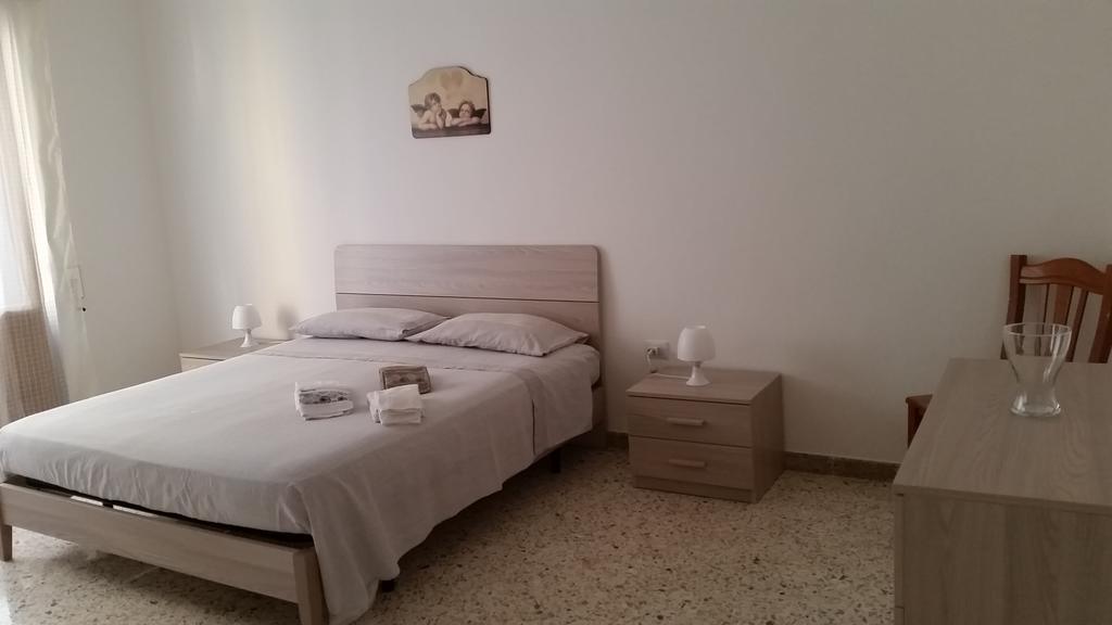 Senza Pensieri Villa Галатоне Екстериор снимка
