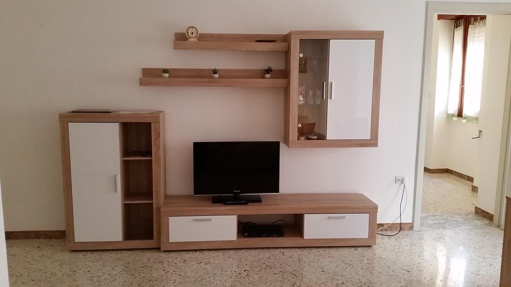 Senza Pensieri Villa Галатоне Екстериор снимка